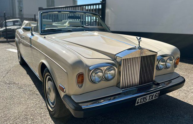 Magnifique Rolls Corniche